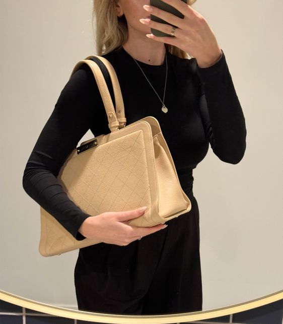 Beige Quilted Grained Calfskin Leather Large Label Click Tote
