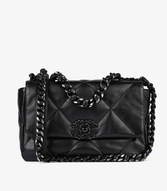 Chanel Black Chevron Small Urban Spirit Backpack HB4873 | Xupes Chanel Black Chevron Small Urban Spirit Backpack HB4873 | Xupes