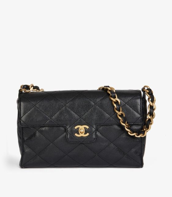 A Pre-Loved Chanel Black Quilted Caviar Leather Vintage Medium Classic Single Flap Bag from Xupes