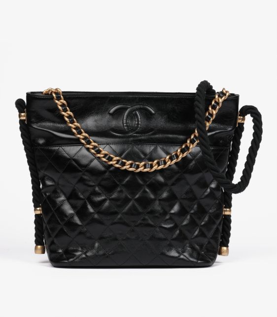 Chanel Black Quilted Aged Calfskin Leather En Vogue Hobo Bag