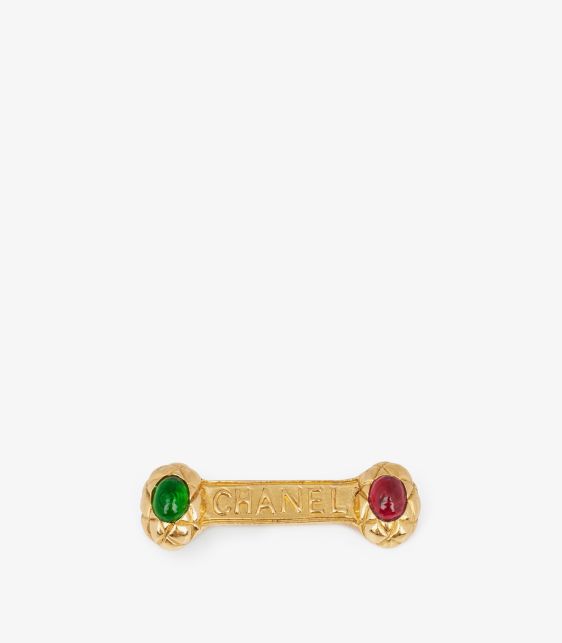 Chanel Gripoix Glass Gold Tone Logo Brooch at Xupes