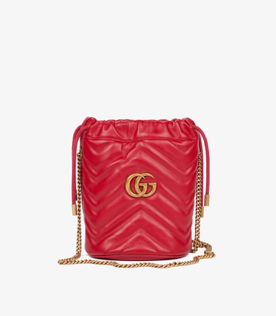 Gucci Red Chevron Quilted Calfskin Leather GG Marmont Mini Bucket Bag at Xupes
