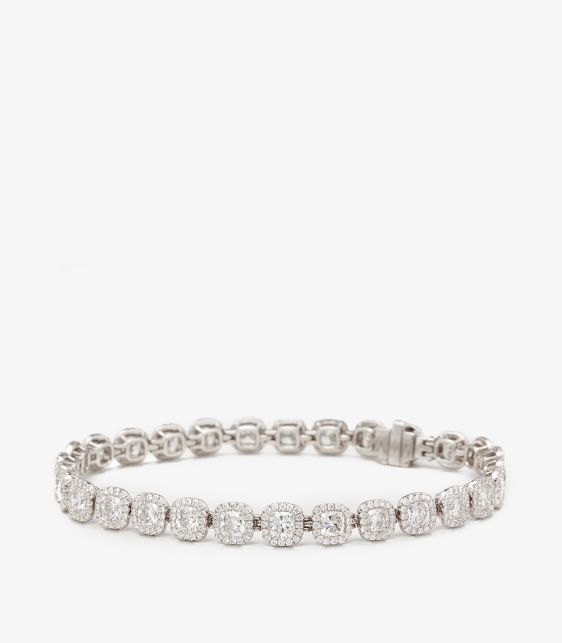 De Beers Cushion Cut Diamond 18ct White Gold Aura Bracelet at Xupes