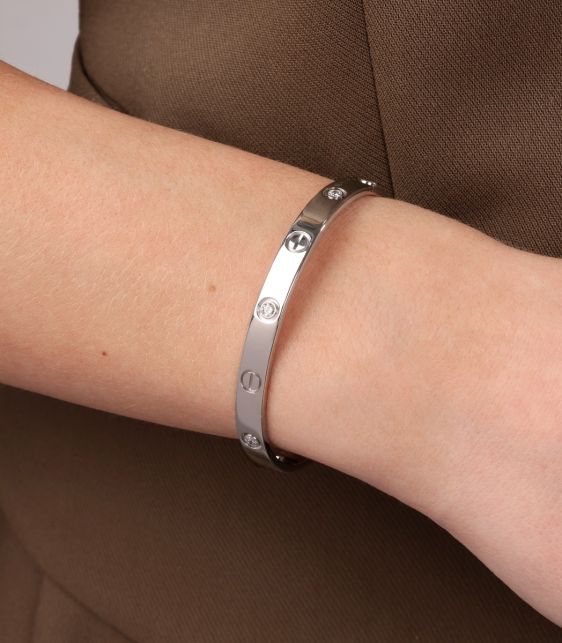 6 Diamond 18ct White Gold Love Bangle