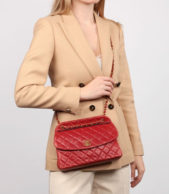 Red Quilted Lambskin Vintage Medium Classic Single Flap Bag with Pouch