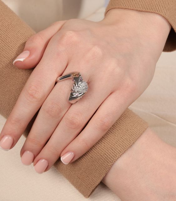 Diamond Set 18ct White Gold Serpent Design Ring