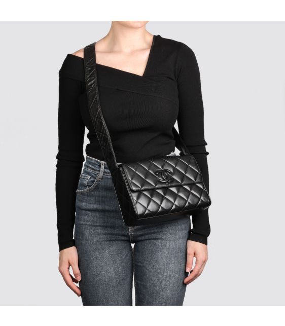 Black Quilted Lambskin Vintage Medium Leather Logo Flap Bag