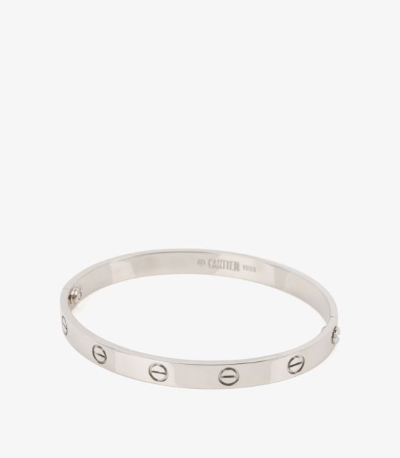 18ct White Gold Love Bangle