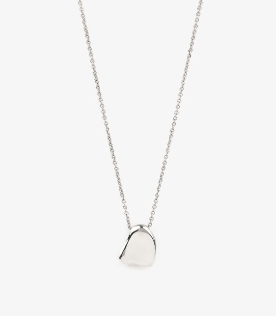 Tiffany & Co. Pre-Owned Silver Full Heart Pendant J1669 at Xupes