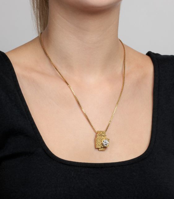 2.18ct Brilliant Cut Diamond 18ct Yellow Gold Vintage Bespoke Pendant