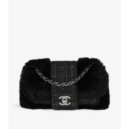 Chanel Pre-Owned Black Medium Classic Single Flap Bag HB5156