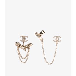 【手首にゴージャスをON】CHANEL★カフ★期間限定品 Chanel Crystal Silver CC Stud & Cuff Earrings AAJ077 | Xupes
