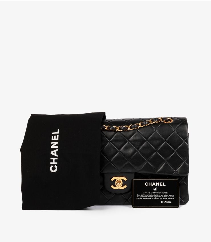 Chanel Pre-Owned Black Medium Classic Double Flap Bag HB5764