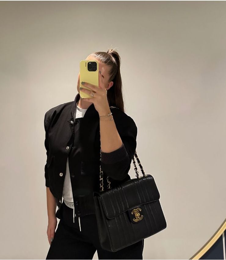 Chanel Pre-Owned Black Jumbo XL Classic Single Flap Bag HB5919