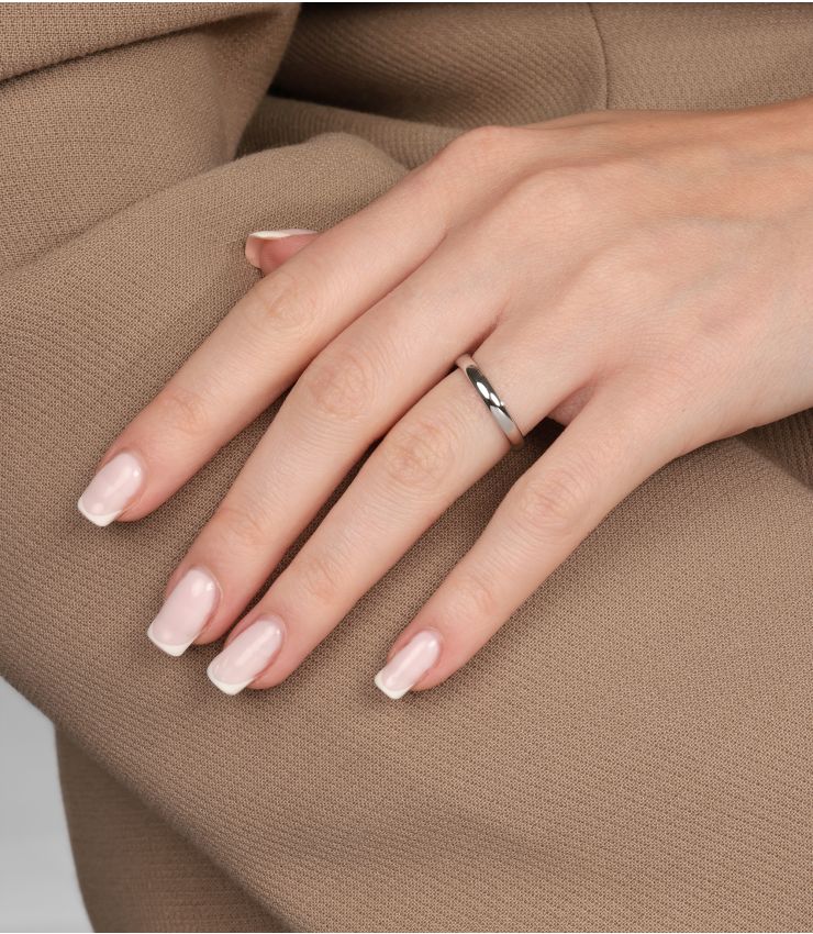 Tiffany & Co. Pre-Owned Platinum Wedding Band COMJ786 | Xupes