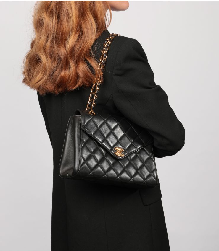 Chanel Black Vintage Medium Envelope Classic Flap HB5726 | Xupes