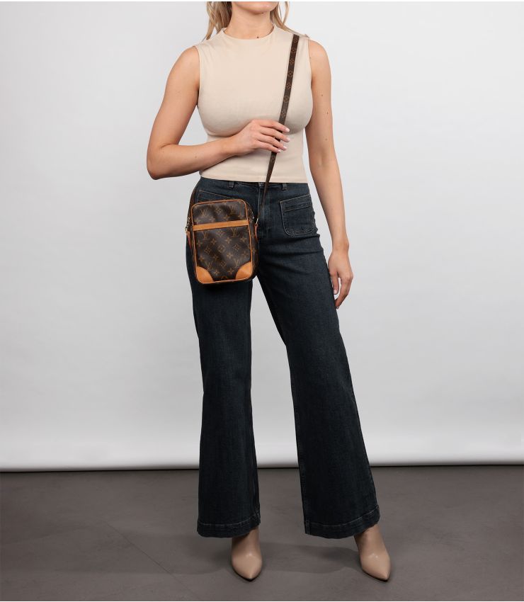 【希少】Louis Vuitton Danube PM Vivienne Louis Vuitton Limited Edition Monogram Eclipse Canvas Vivienne