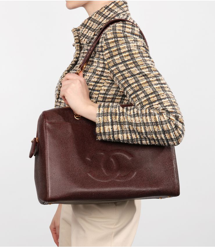 Chanel Pre-Owned Burgundy Timeless Shoulder Tote HB5248 | Xupes