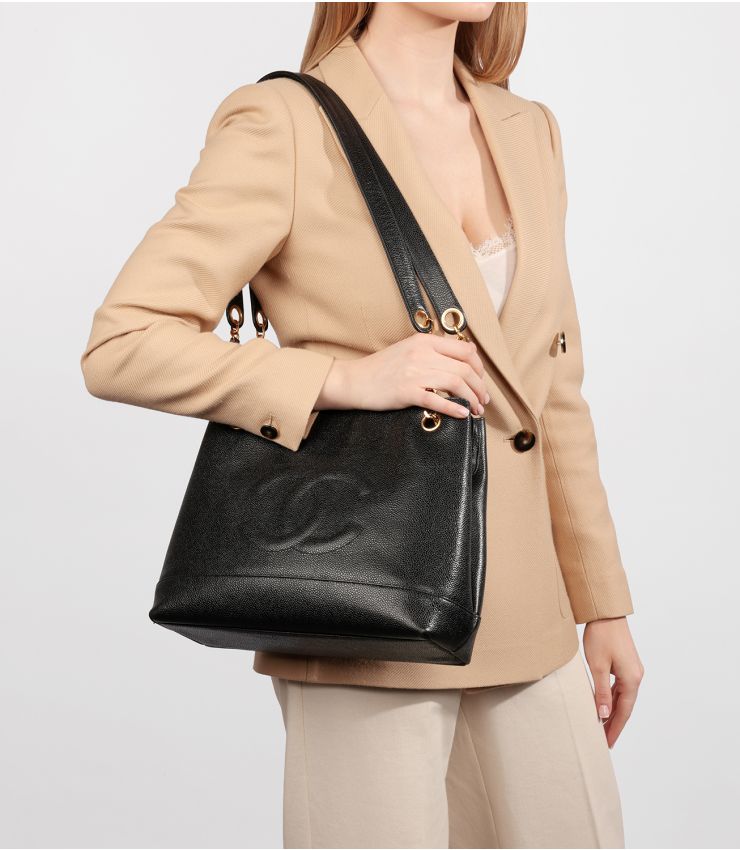 Chanel Black Caviar Vintage Timeless Shoulder Bag HB5280 | Xupes
