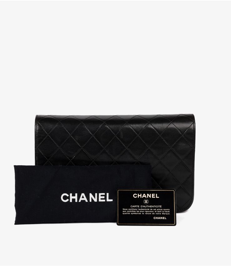 Chanel Pre-Owned Small Classic Single Full Flap Bag HB5482 | Xupes