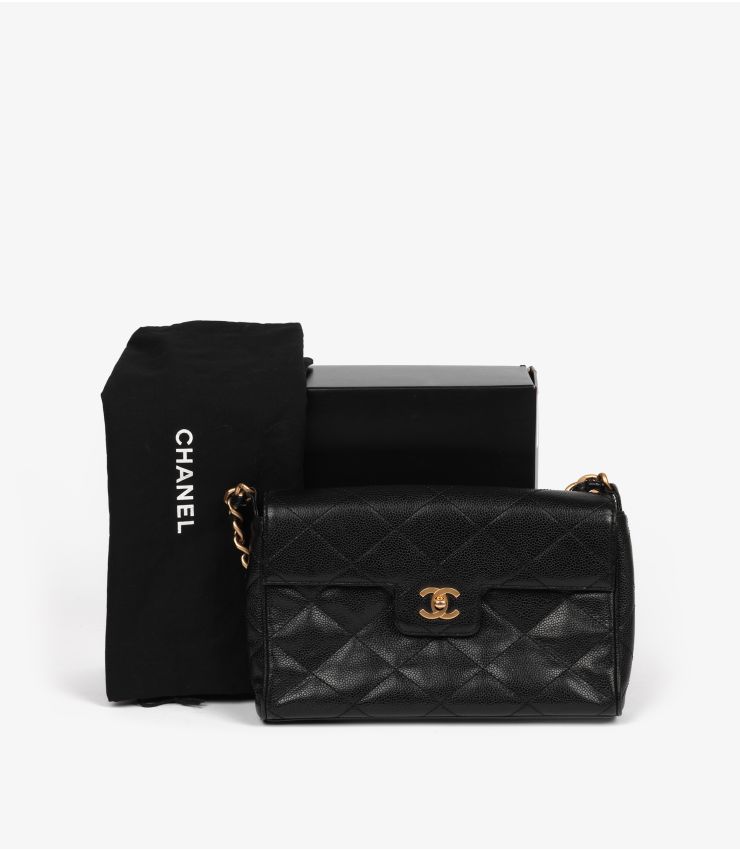 Chanel Black Vintage Medium Classic Flap Bag HB4649 | Xupes