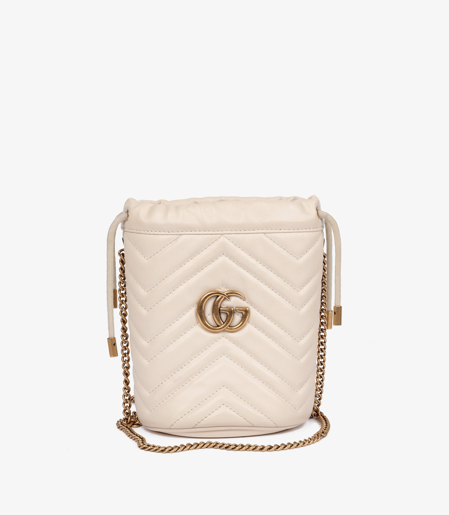 Gucci Red Calfskin GG Marmont Mini Bucket Bag HB5397 | Xupes Gucci Red Calfskin GG Marmont Mini Bucket Bag HB5397 | Xupes