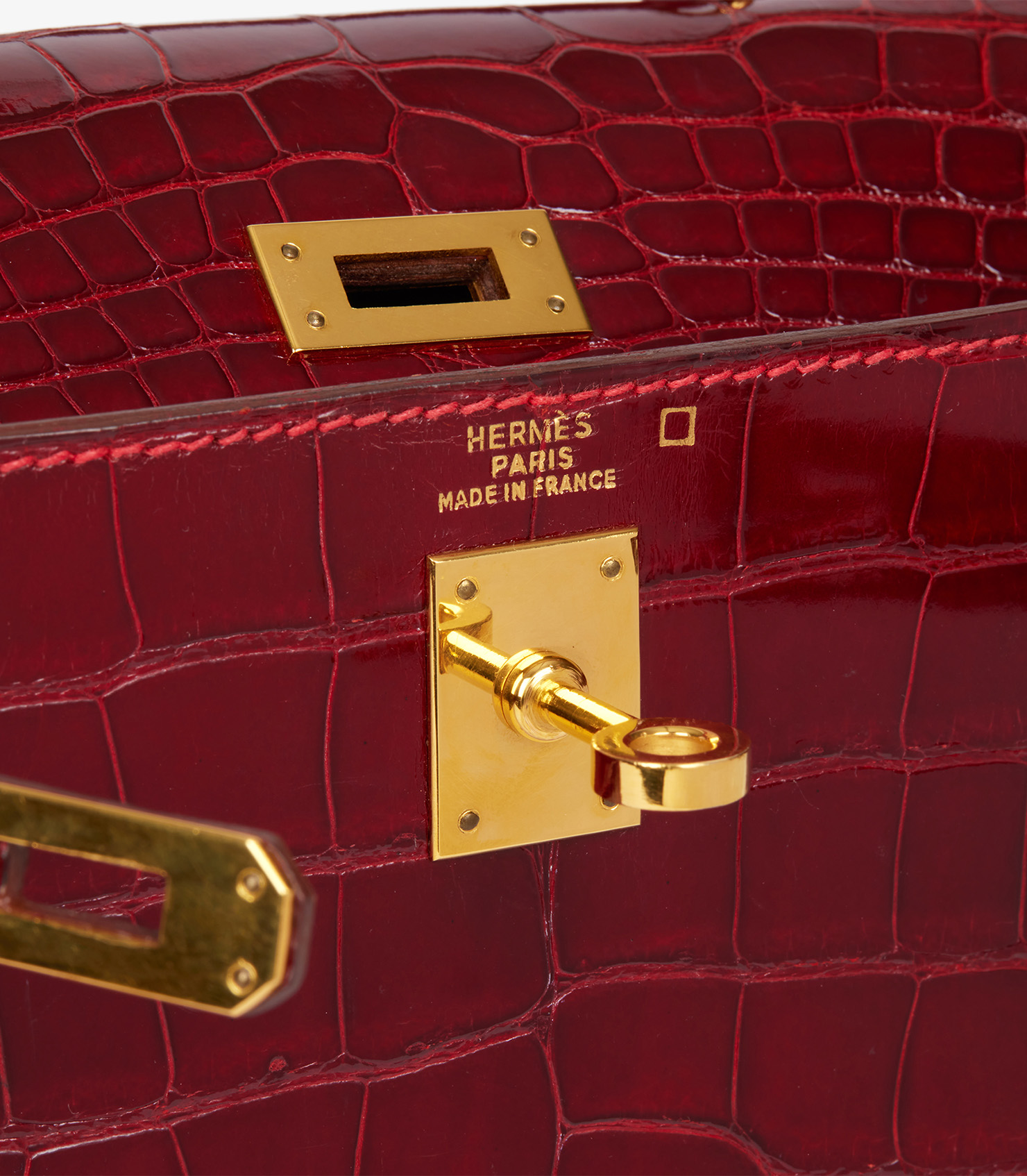 Hermès Rouge Sellier Shiny Alligator Vintage Kelly 20cm Sellier at Xupes