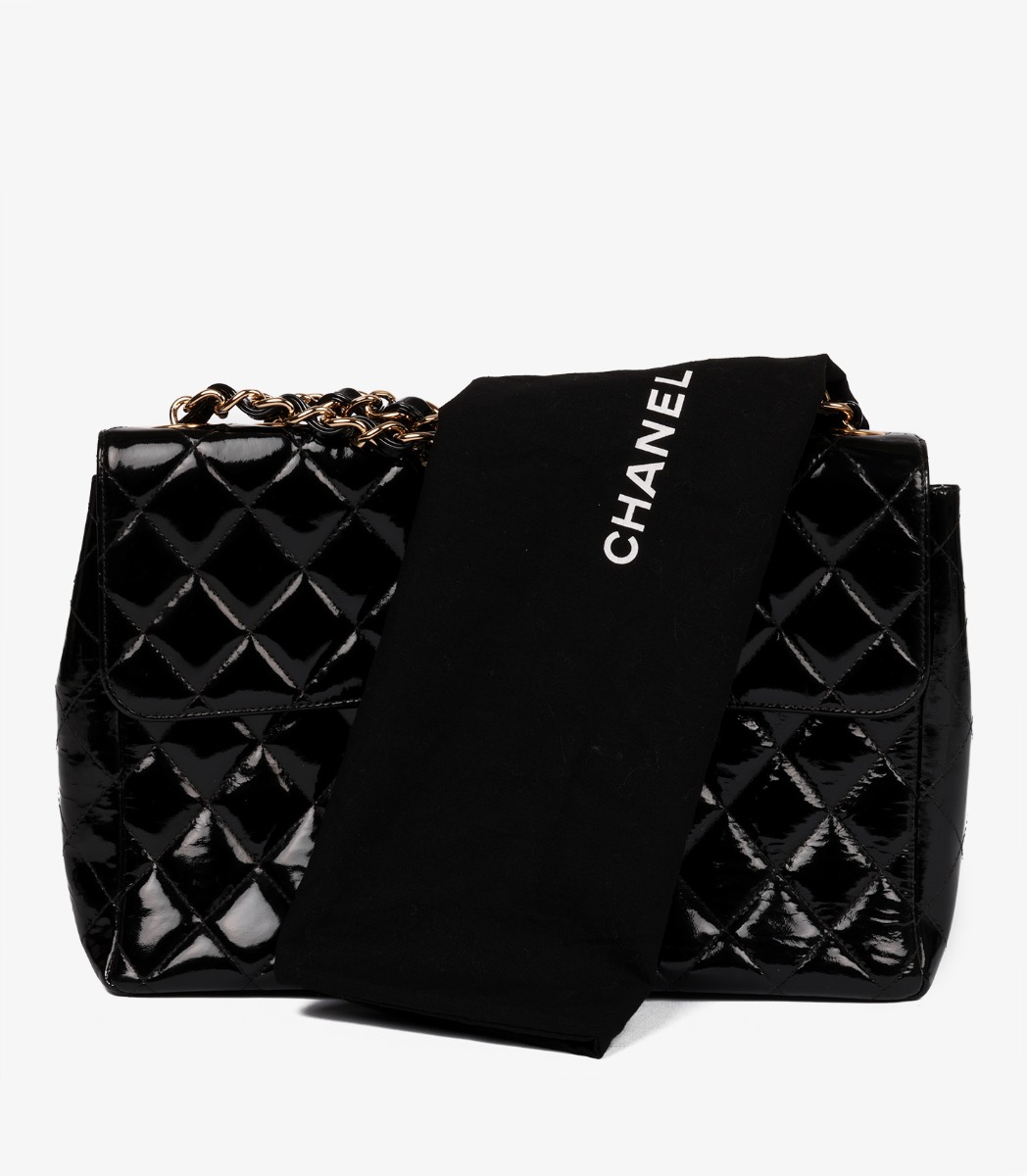 Chanel Black Vintage Jumbo XL Classic Flap Bag CB1330 | Xupes Chanel Black Vintage Jumbo XL Classic Flap Bag CB1330 | Xupes