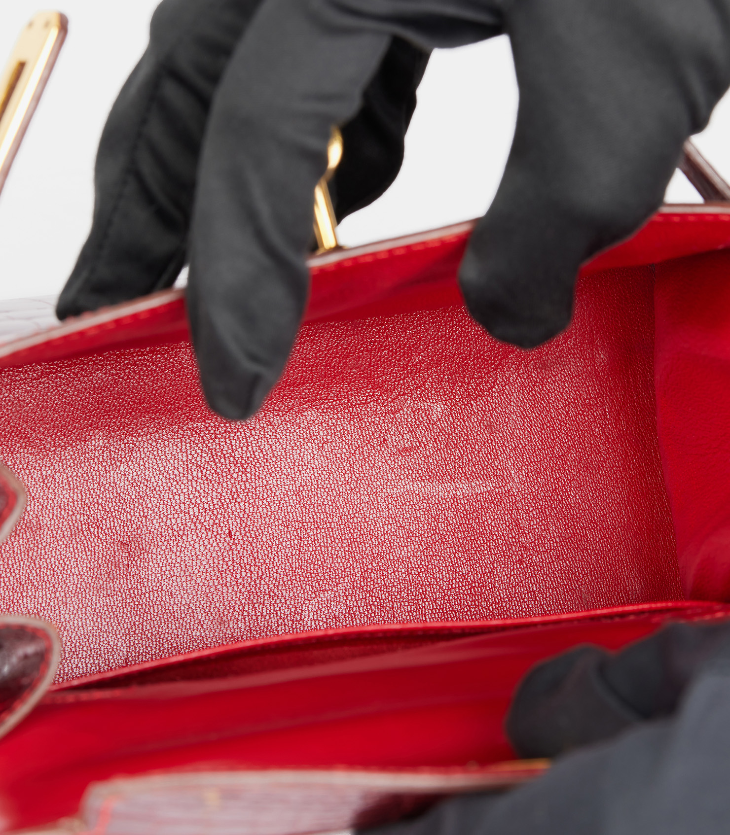 Hermès Rouge Sellier Shiny Alligator Vintage Kelly 20cm Sellier at Xupes